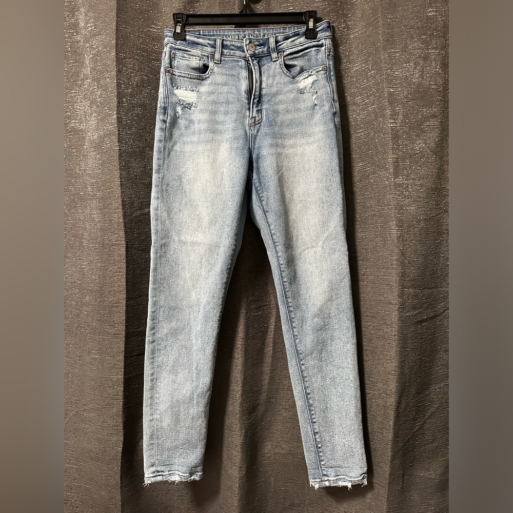 American Eagle Mom Jean